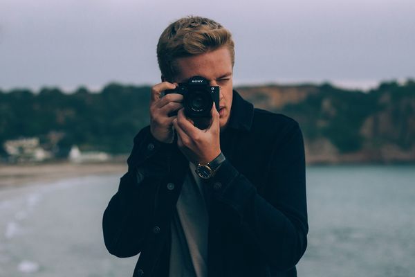 Czy warto zainwestować w profesjonalny sprzęt do filmowania?